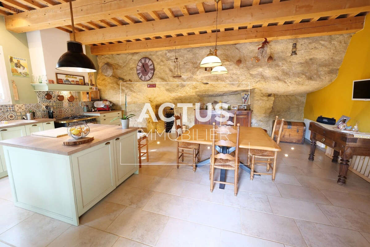 Maison à SALON-DE-PROVENCE