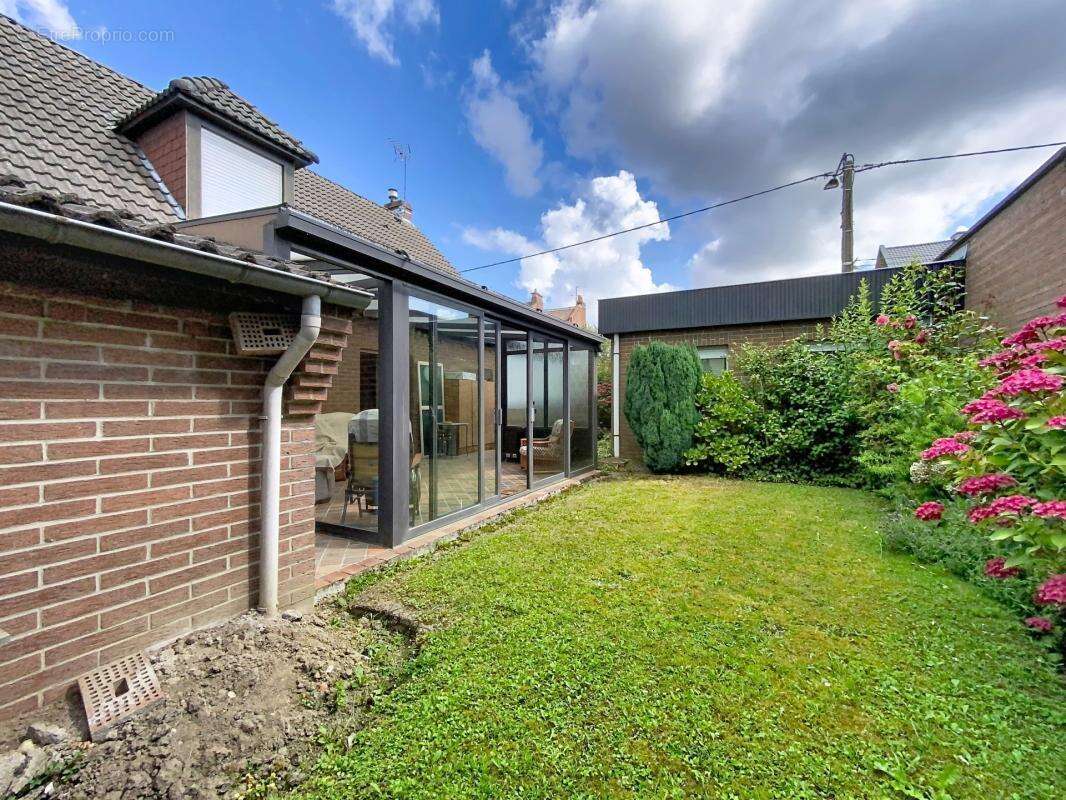 Villa individuelle 4 chambres, jardin, garage double - photo 2