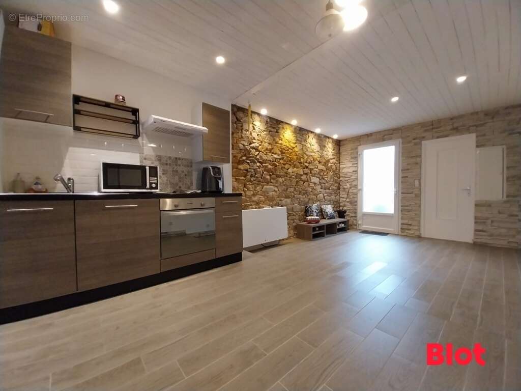 Maison à SAINT-NICOLAS-DE-REDON