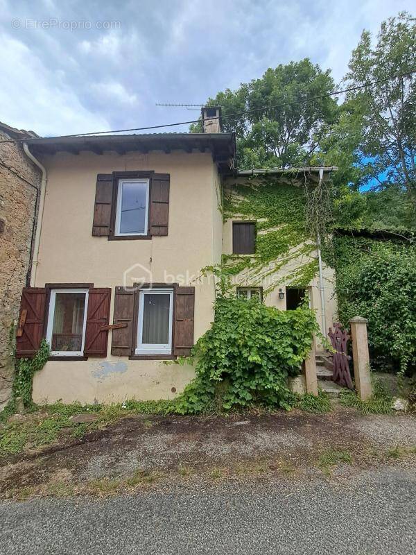 Maison à AIGUES-JUNTES