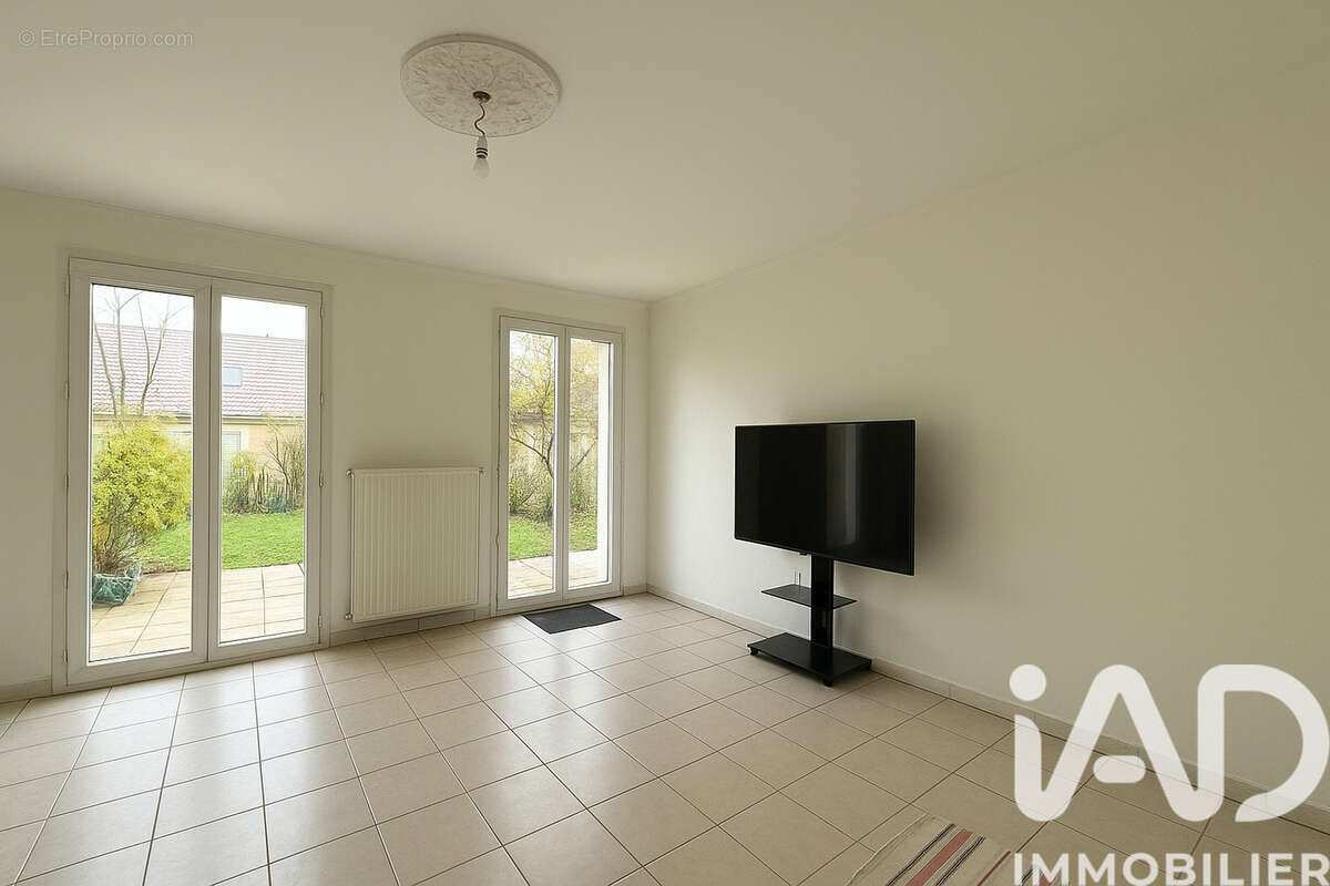 Photo 4 - Maison à BRETIGNY-SUR-ORGE