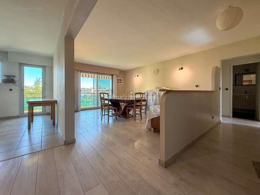 Appartement à DRAGUIGNAN