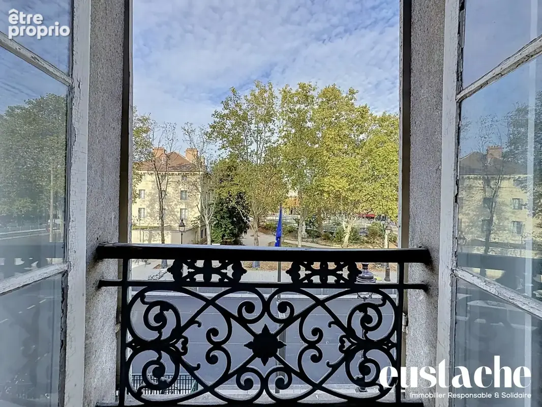 Appartement 3 pièces 54 m² à vendre à Paris-14e (75014) - photo 2