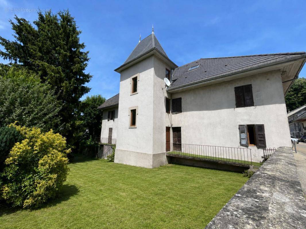Maison à ALBY-SUR-CHERAN