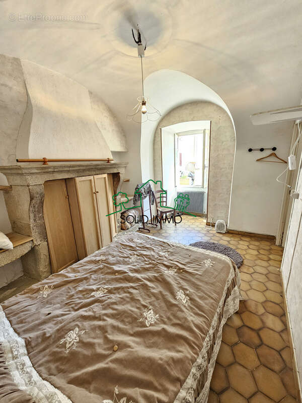 Appartement à VINEZAC