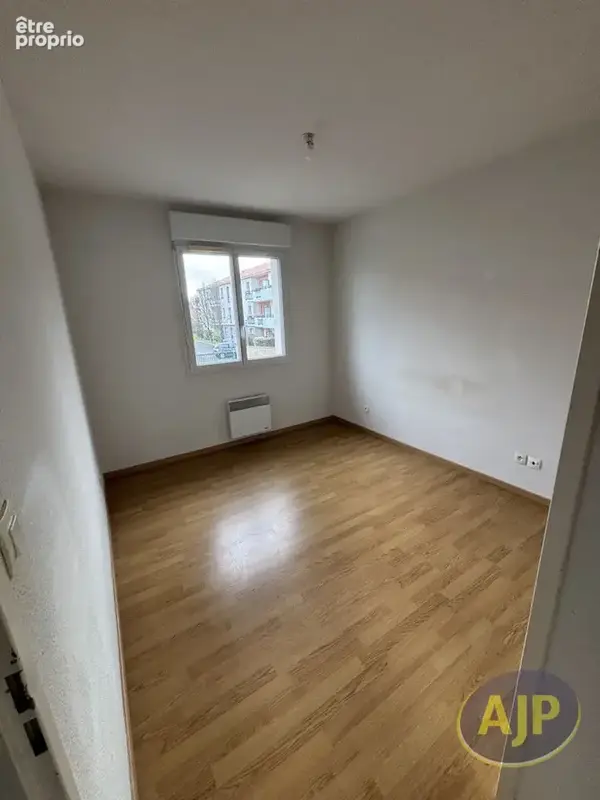 CHALLANS - Maison 3 chambres - photo 6