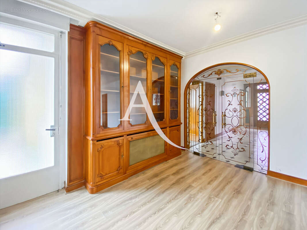 Appartement à BOIS-D'ARCY