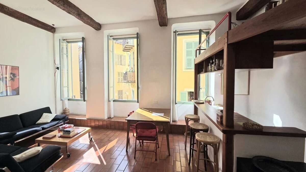 Appartement à NICE