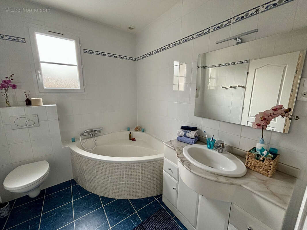 Appartement à COULOMMIERS