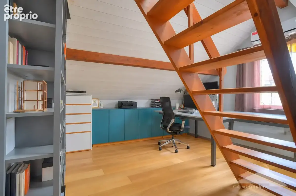 Maison 5 pièces 148 m² à vendre à Saint-Jean-De-Gonville (01630) - photo 9