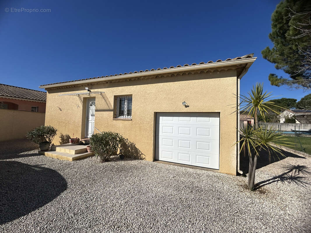 Maison à SAINT-QUENTIN-LA-POTERIE