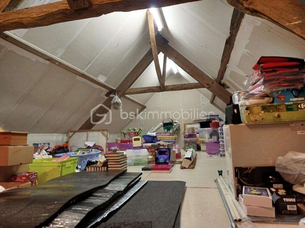 Grande maison individuelle de 237 m² – 5 chambres – 2 salles de bains - Pévèle - photo 12