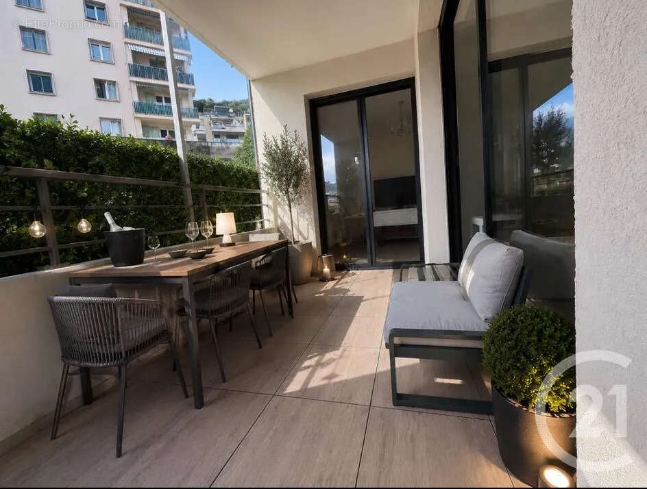 Appartement à BEAUSOLEIL