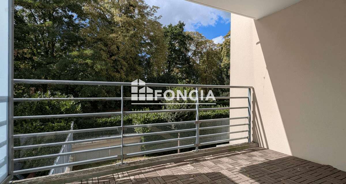 Appartement à CHILLY-MAZARIN