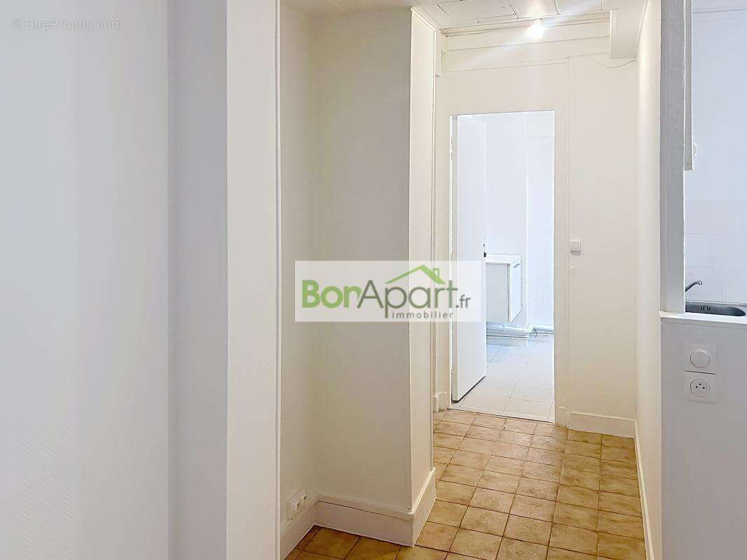 Appartement à LA COURNEUVE