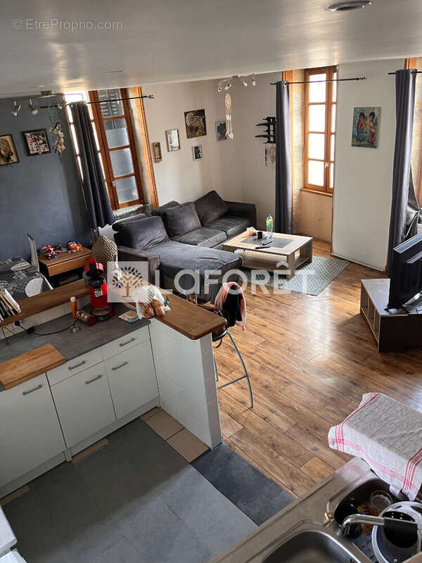 Appartement à CATUS