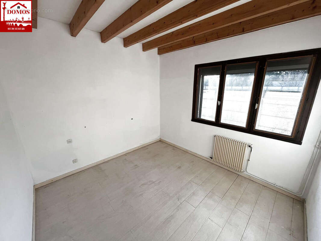 Maison à PAREMPUYRE