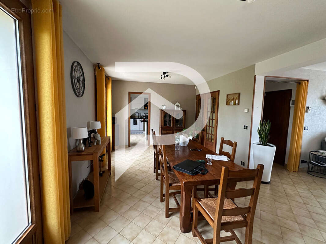 Maison à SAINT-MARD
