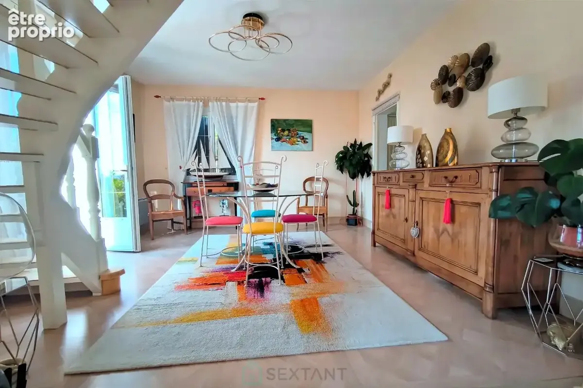 Maison contemporaine avec piscine, quartier residentiel - photo 5