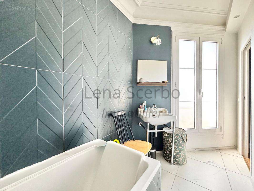 Appartement à CLICHY