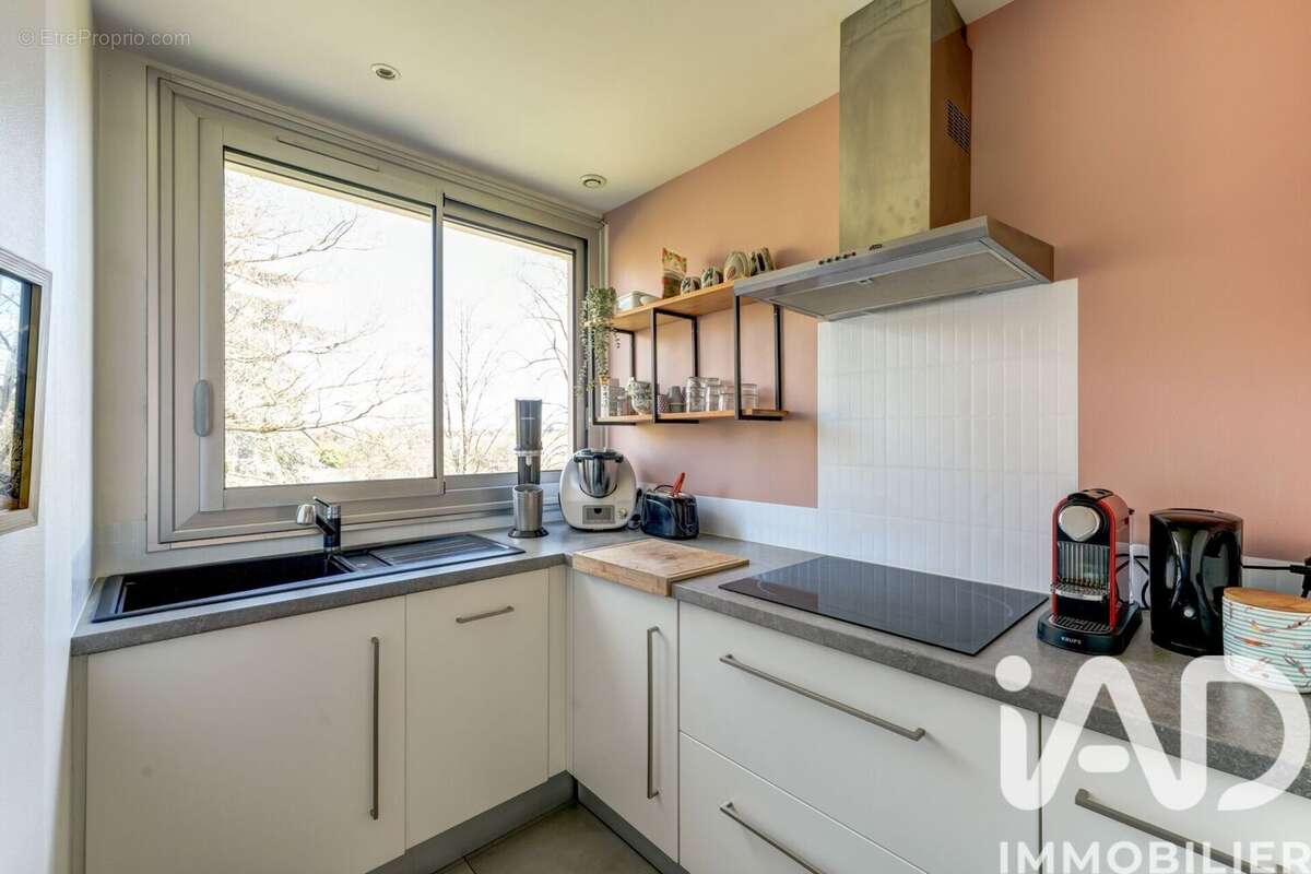 Photo 5 - Appartement à CALUIRE-ET-CUIRE