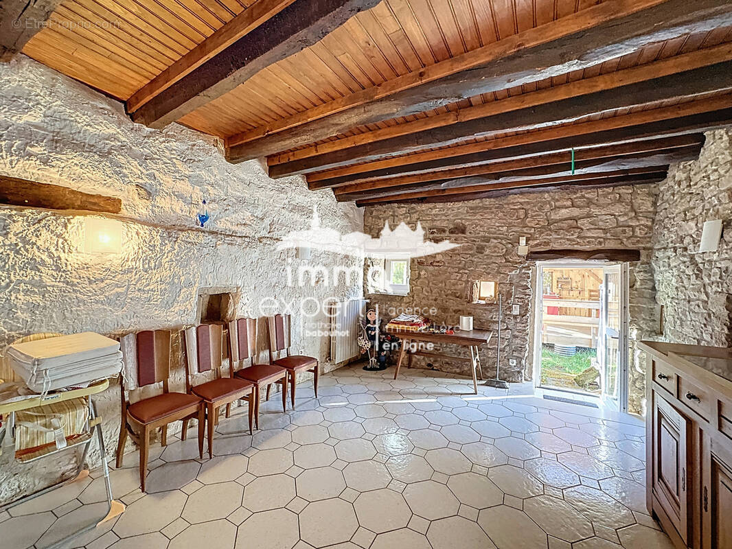 Maison à VIOMENIL
