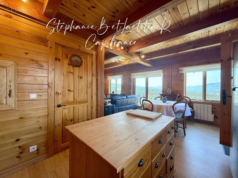 Maison à SAINT-BONNET-EN-CHAMPSAUR