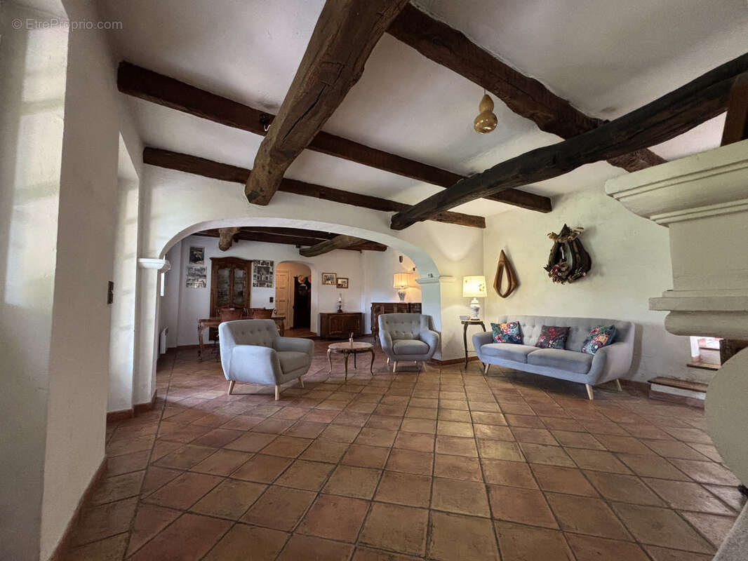 Maison à DRAP