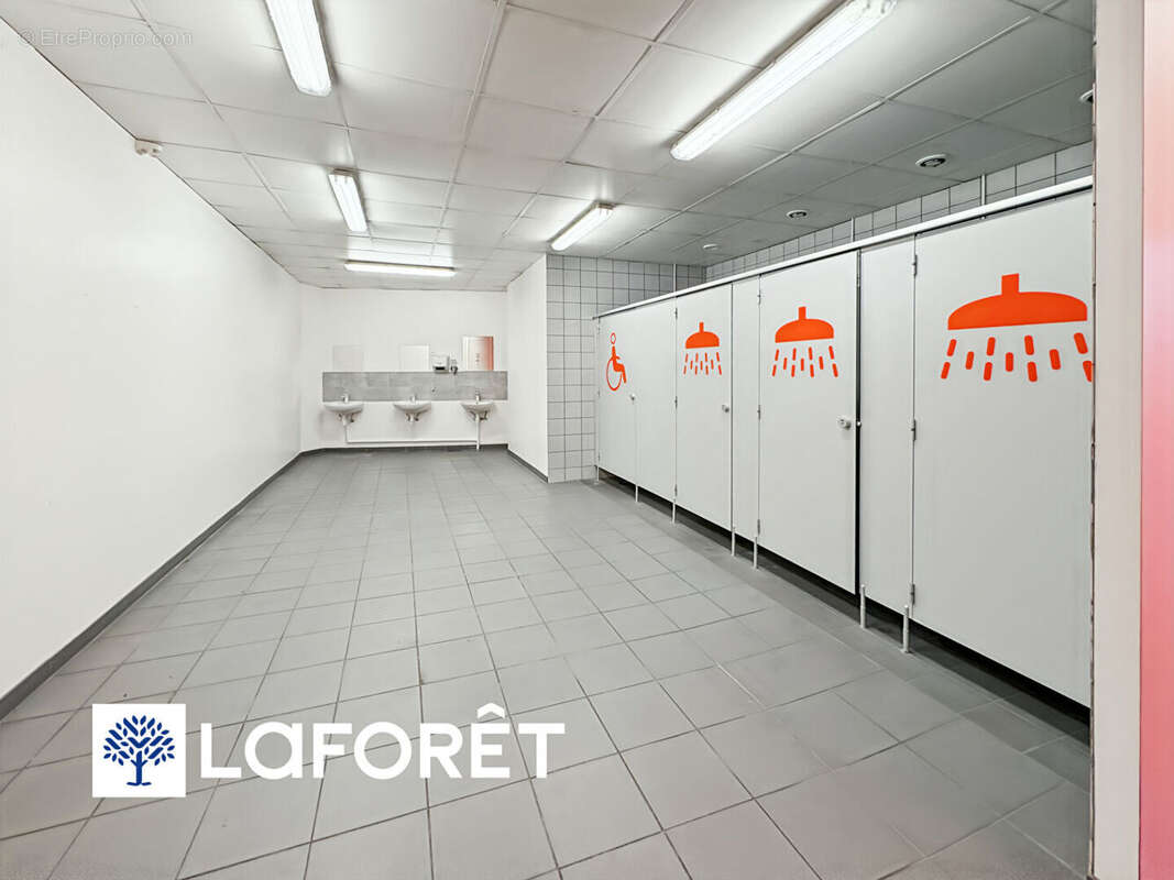 Commerce à BONDOUFLE