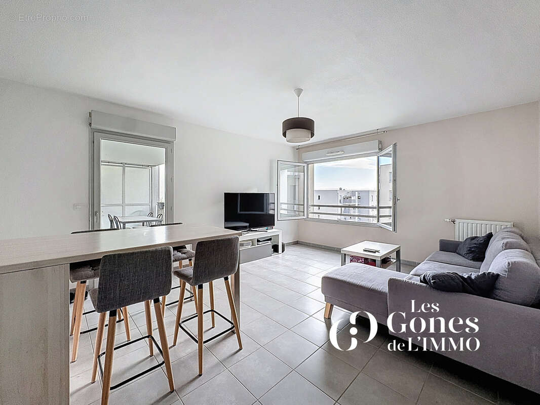 Appartement à VAULX-EN-VELIN