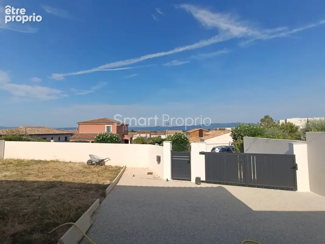 Montelimar 26200 - maison contemporaine de plain-pied - 137 m2 - terrain 730 m2 - 3 chambres - piscine - garag - photo 8