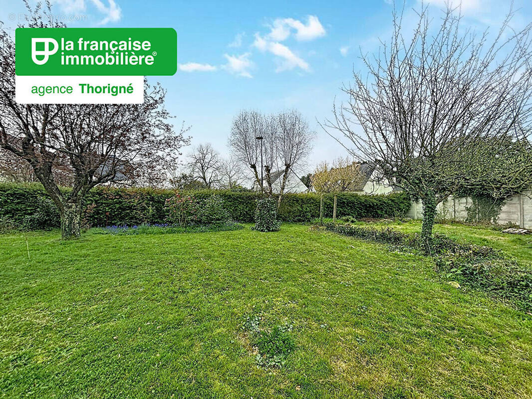Terrain à THORIGNE-FOUILLARD