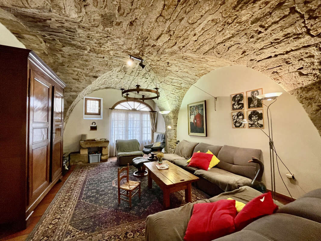 Maison à NEZIGNAN-L'EVEQUE