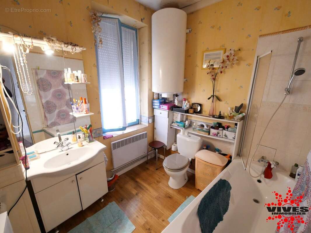 Maison à NISSAN-LEZ-ENSERUNE