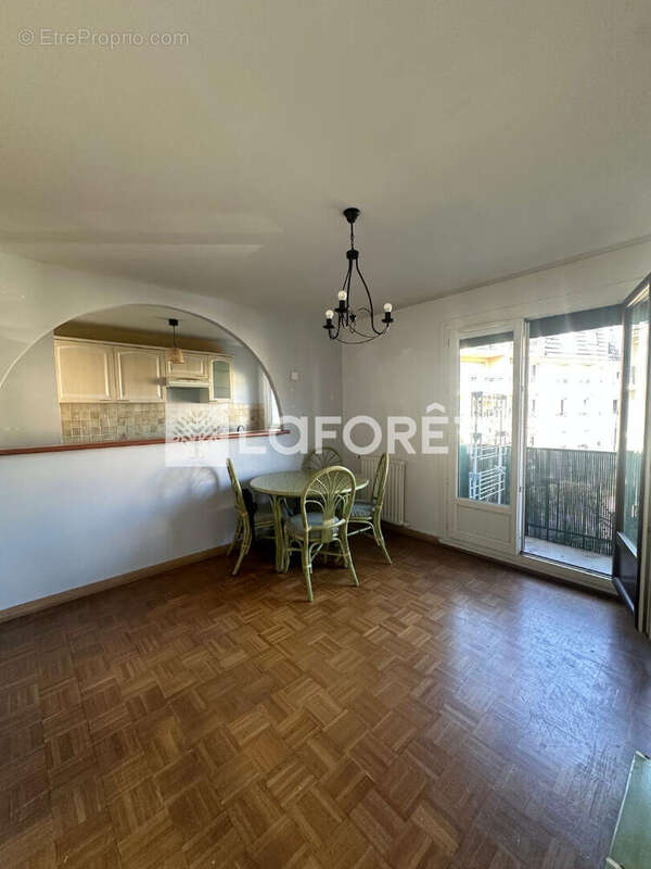 Appartement à ARNOUVILLE-LES-GONESSE