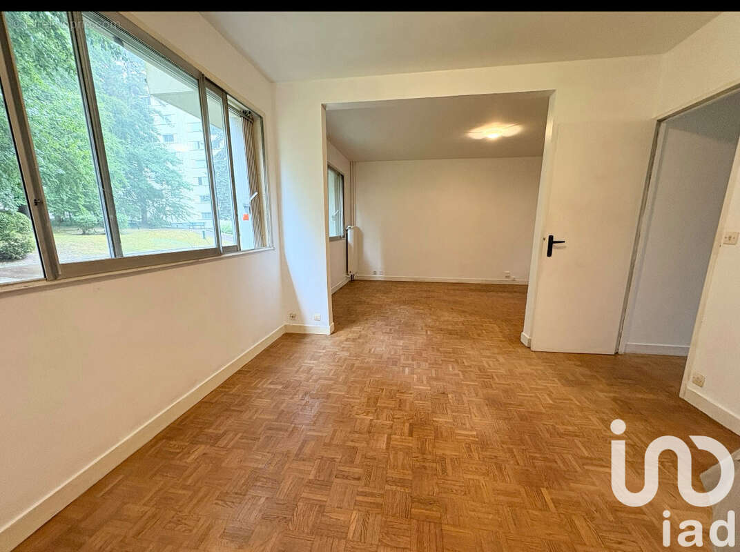 Photo 2 - Appartement à POISSY