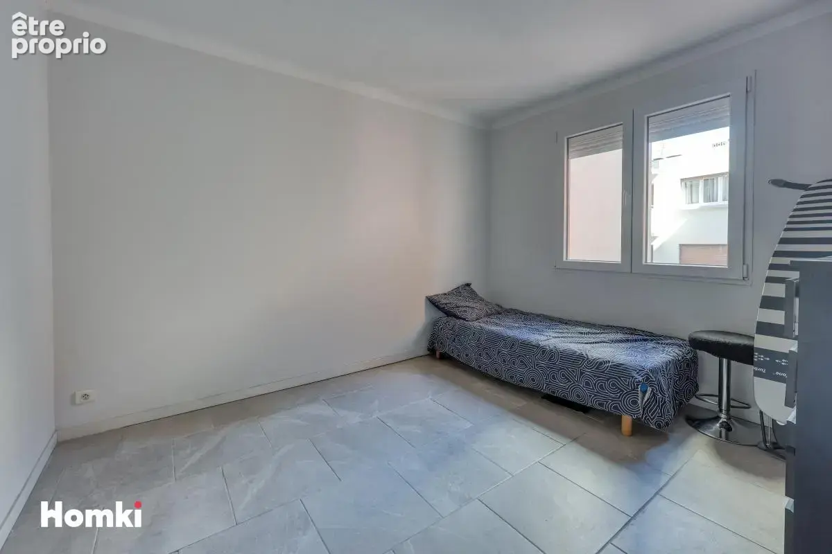 A vendre ! Appartement T3 traversant rénove avec balcon ascenseur et cellier ideal investissement ou résidence principale - photo 9