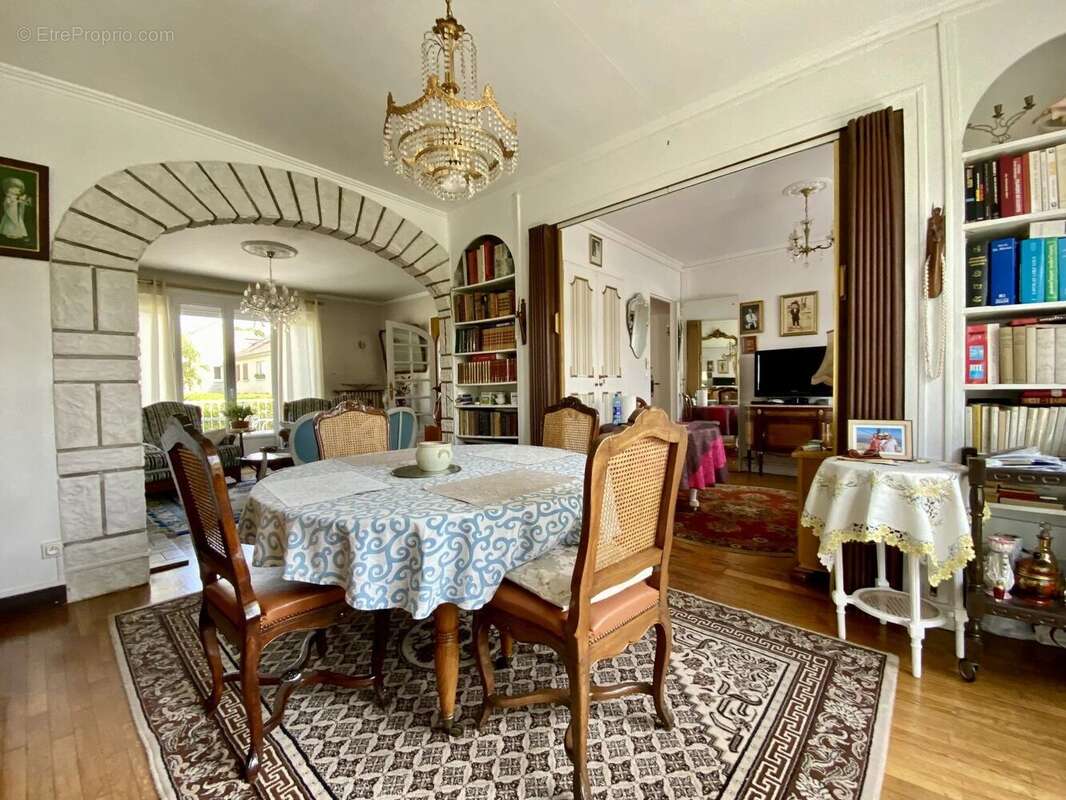 Maison à VINEUIL-SAINT-FIRMIN