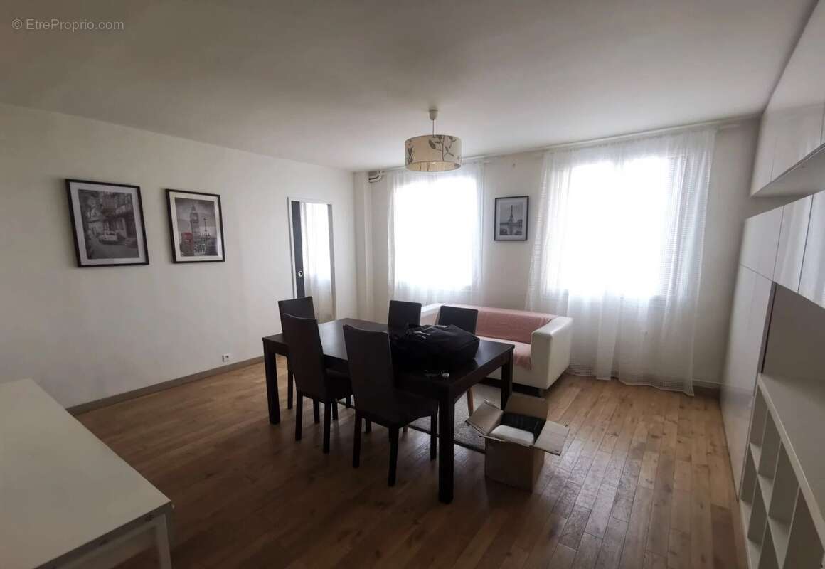 Appartement à IVRY-SUR-SEINE