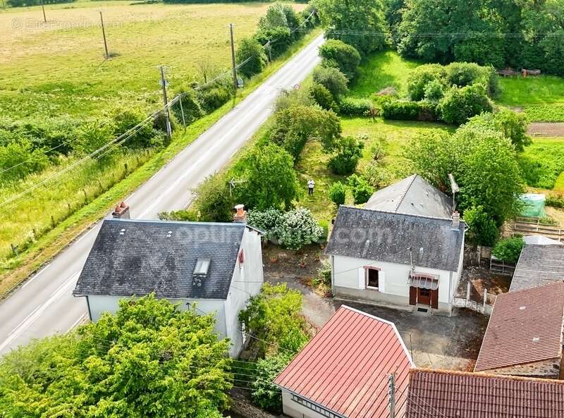 Maison à MAGNAC-LAVAL