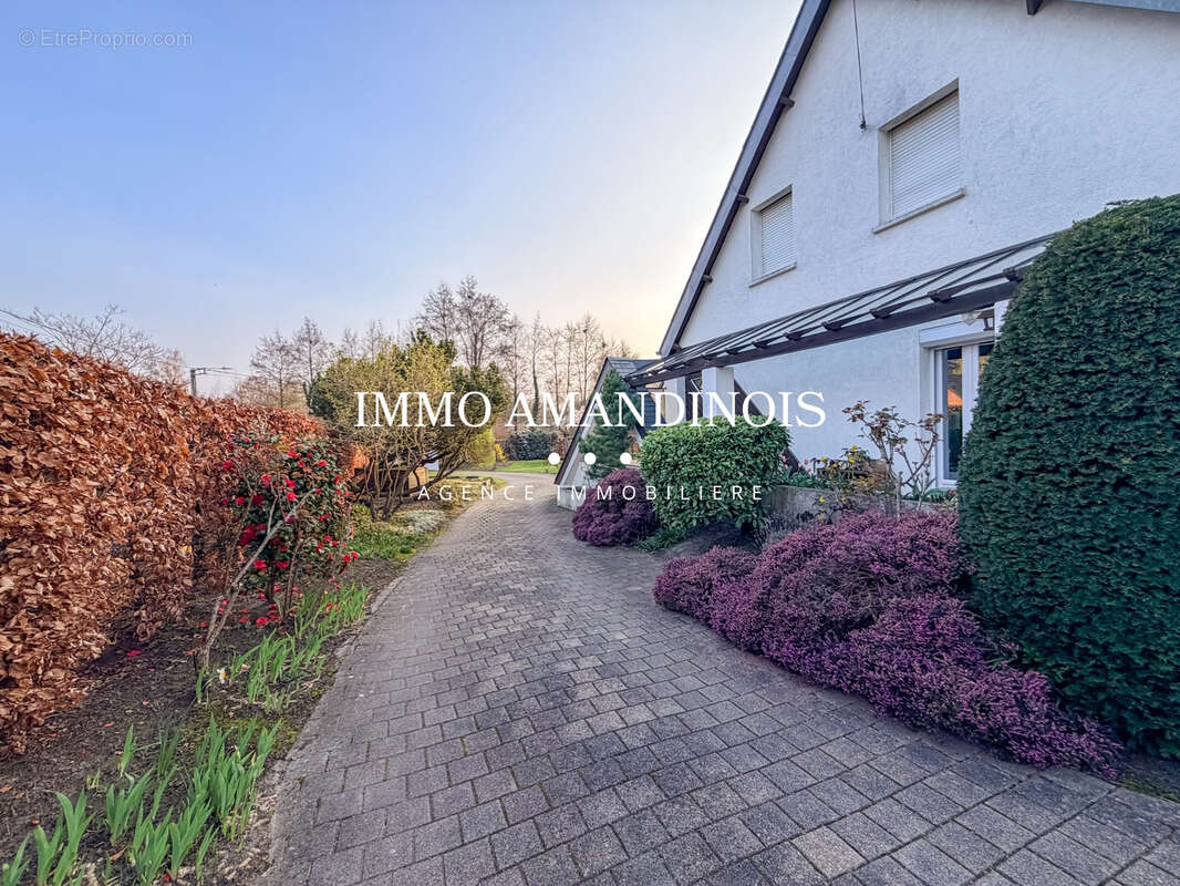 Maison à SAINT-AMAND-LES-EAUX