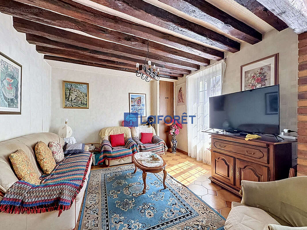 Appartement à SAVIGNY-SUR-ORGE