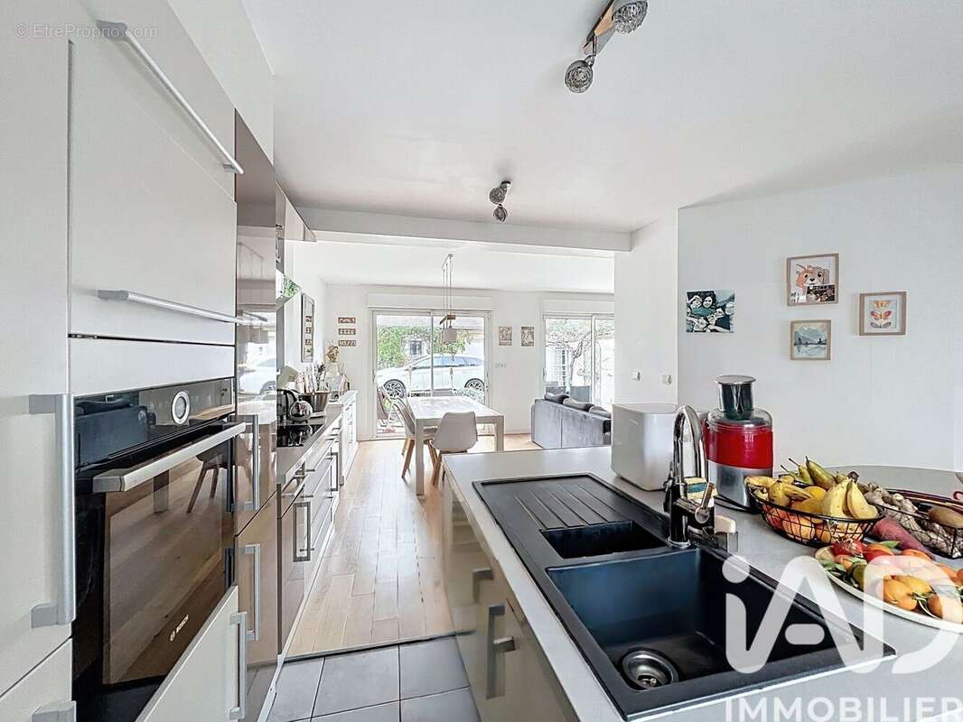 Photo 6 - Maison à VILLENEUVE-LE-COMTE