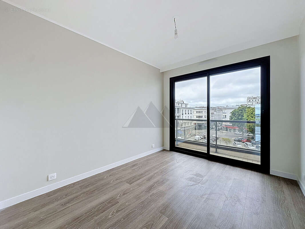 Appartement t5 a vendre centre ville brest siam ascenseur garage vue mer - photo 11
