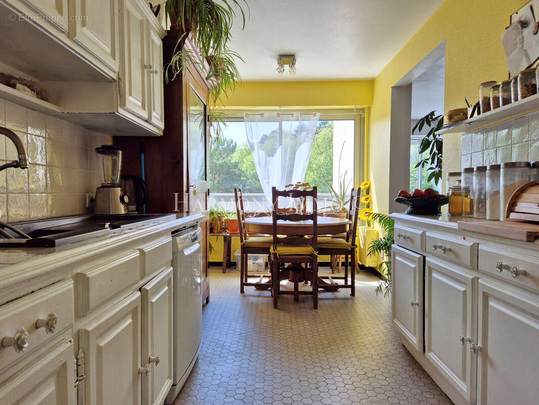 Appartement à FONTAINES-SUR-SAONE