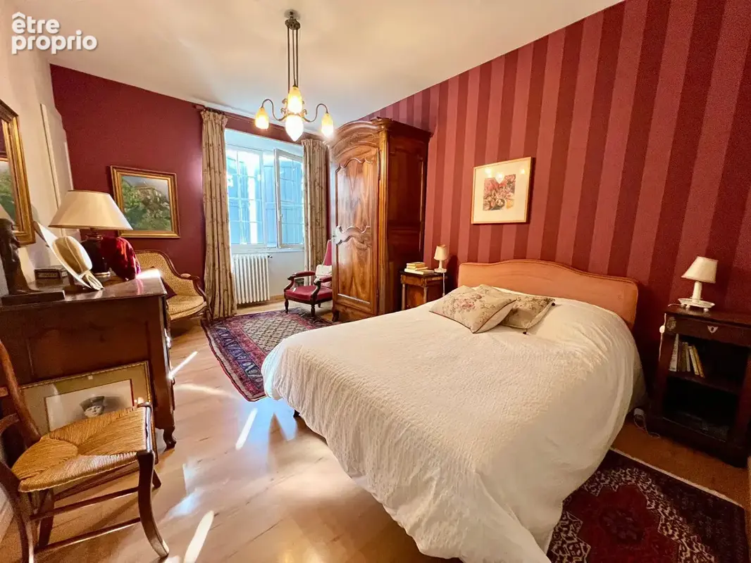 Demeure de prestige de 291 m² - photo 13