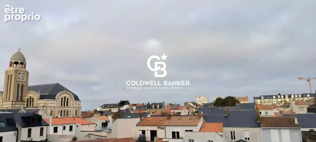 Les sables d'olonne - face mer - appartement 170m² - garage double - photo 16