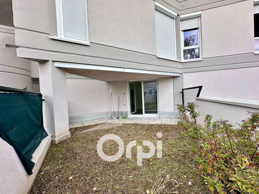 Appartement à SAINT-MARTIN-D&#039;HERES