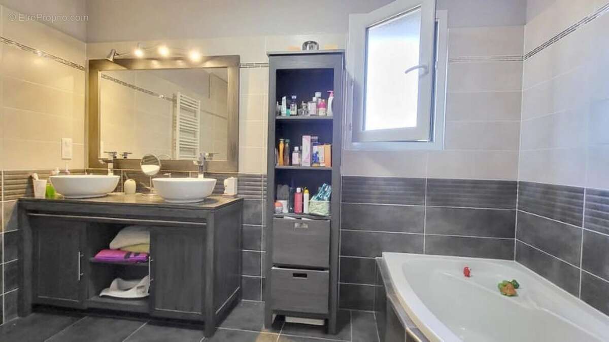 Maison à LABASTIDE-MURAT