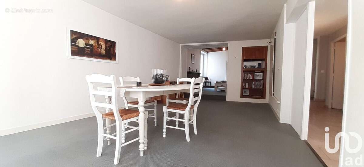 Photo 2 - Maison à MONDONVILLE-SAINT-JEAN